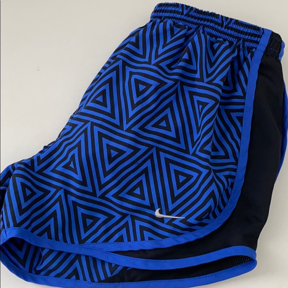 Nike Tempo Shorts - excellent condition!